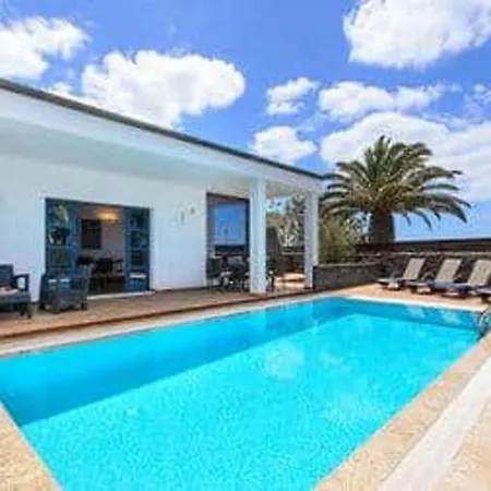 Mamma Mia B Luxus-villen By Interhome Dom wakacyjny